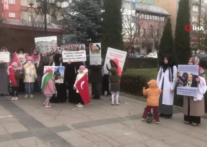 Sağlık Çalışanları 52. Haftada Gazze İçin Protestolarını Sürdürdü